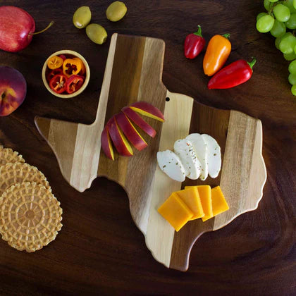 (NEW) Texas Shiplap Cutting Board 13" x 12-1/2" x 5/8"